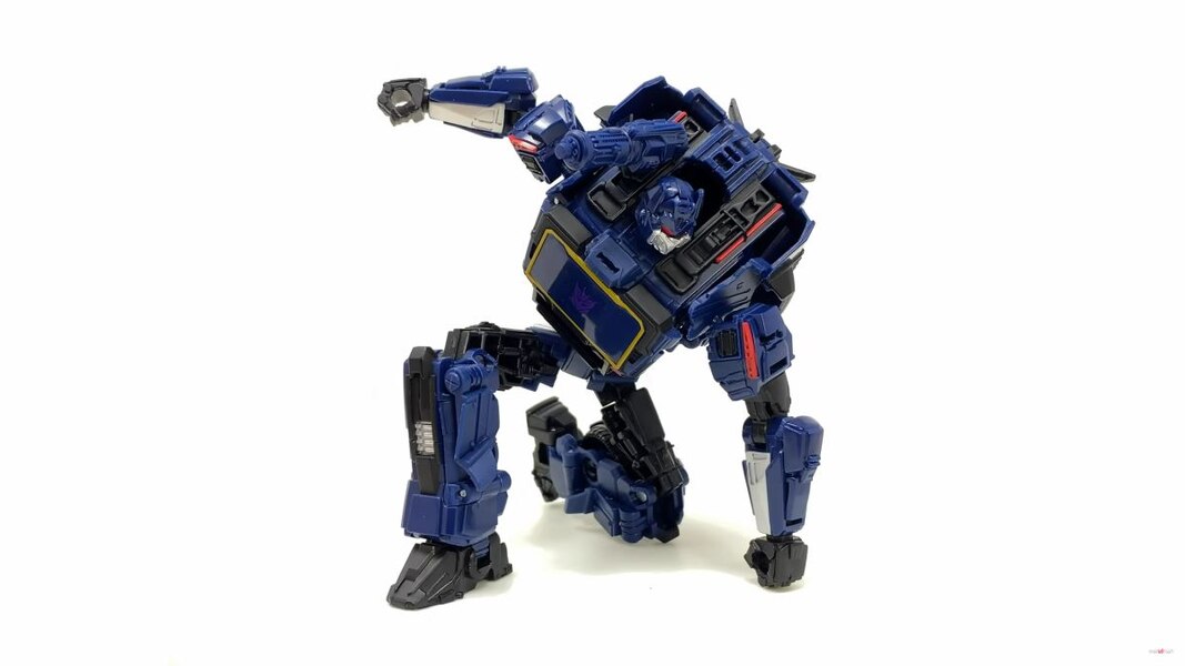 Image Of Soundwave & Optimus Prime  From Transformers Reactivate Game  (2 of 34)